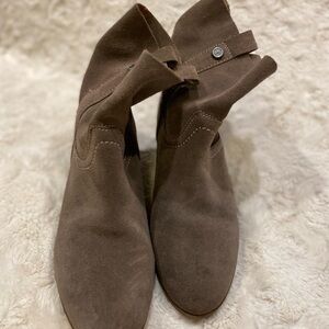FRYE ankle leather suede boots size 9